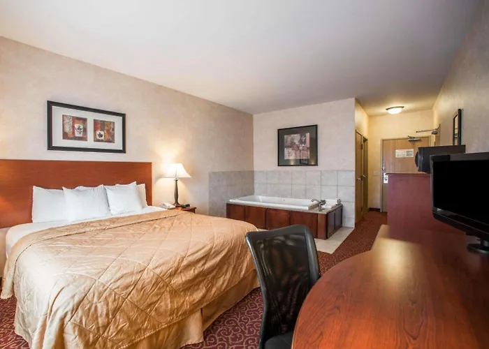 Hotel Sleep & Near Peoria