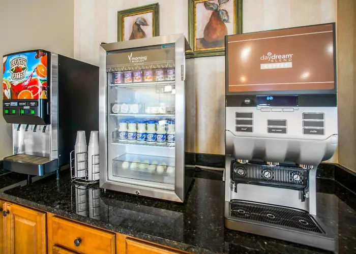 Hotel Sleep & Near Peoria Washington