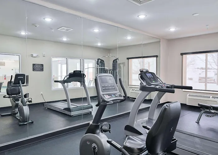 Sleep & Near Peoria Hotel 4*
